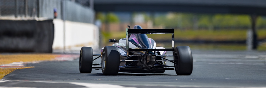 Stage de pilotage F4 circuit Lyon