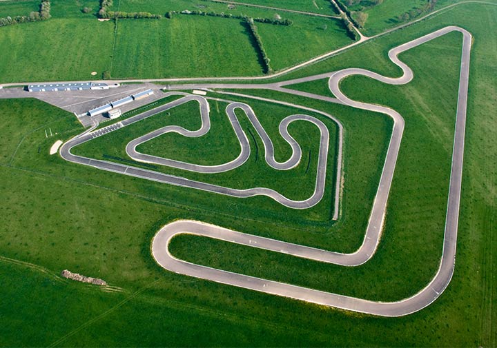 Vue aérienne circuit Pouilly en Auxois