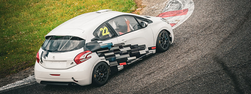 Stage de pilotage Peugeot 208 Racing Cup circuit Val de Vienne