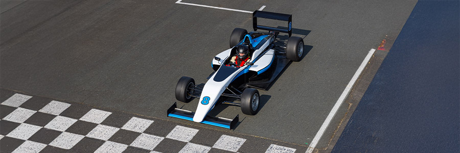 Formule 4 circuit Nogaro