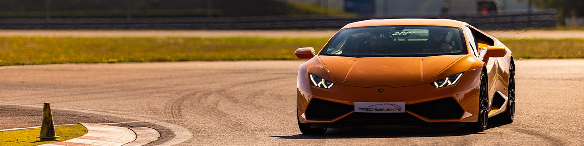 Stage de pilotage en Lamborghini Huracán sur circuit à Lyon
