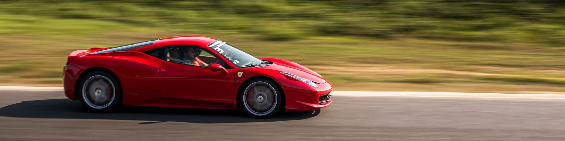 Stage de pilotage en Ferrari 488 GTB sur le circuit de Lédenon